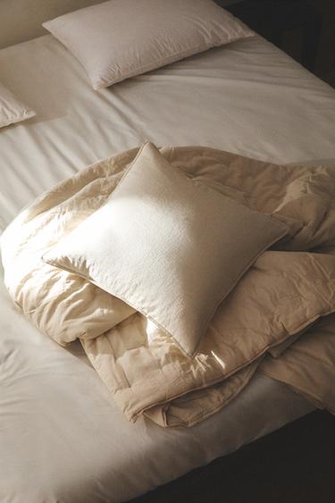 LINEN AND COTTON CUSHION COVER - Ecru by Zara