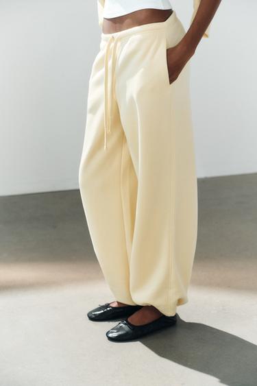BASIC STRAIGHT-LEG PLUSH TROUSERS WITH ADJUSTABLE HEM - Yellow by Zara