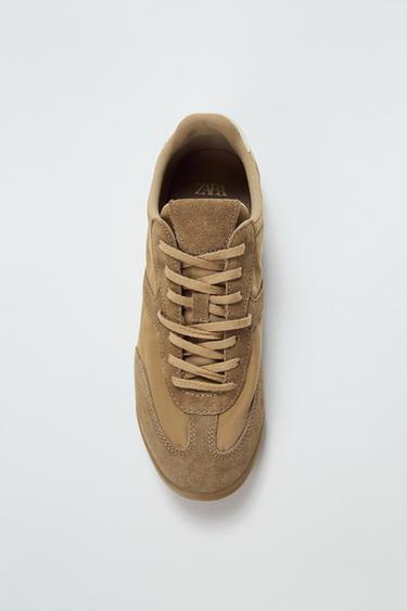 Zara {名称} - {颜色}