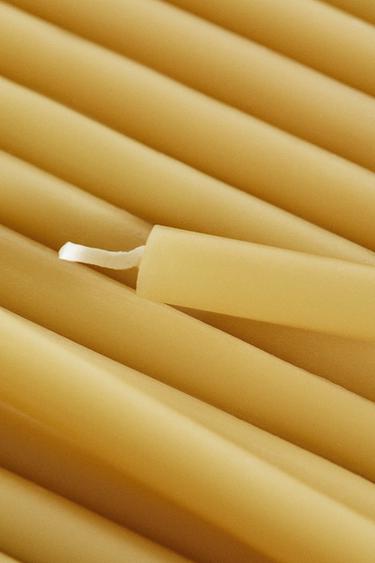 PACK OF THIN DECORATIVE CYLINDRICAL CANDLES (PACK OF 10) - Ecru by Zara