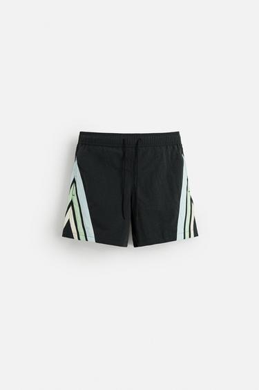 Zara {名称} - {颜色}