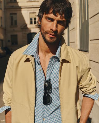 Zara {名称} - {颜色}