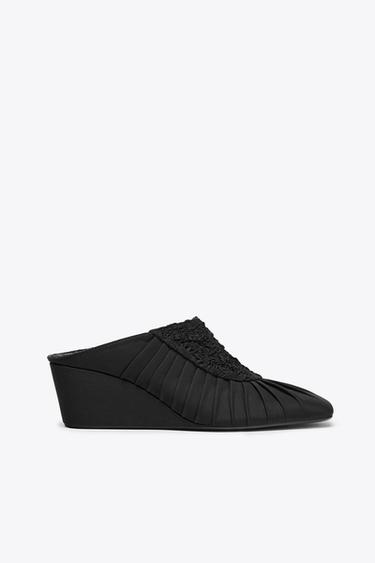 PLEATED FABRIC WEDGES X FANGLU LIN - Black by Zara