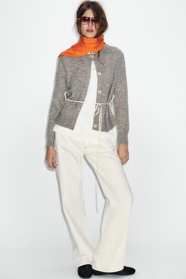 Zara {名称} - {颜色}