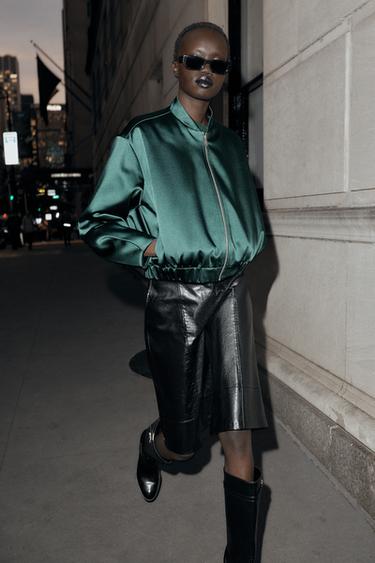 Zara {名称} - {颜色}