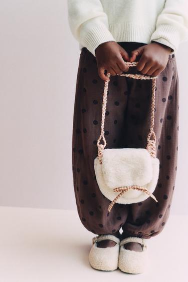 FAUX FUR CROSSBODY BAG - Ecru White by Zara