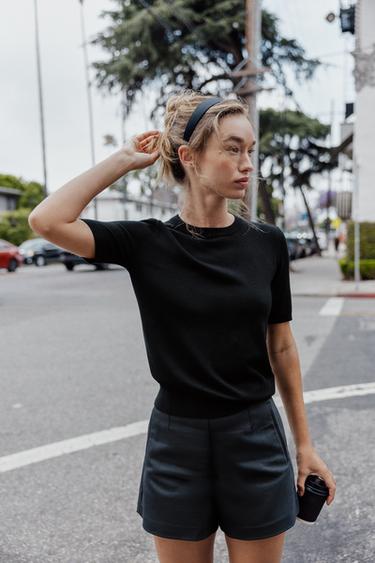 BASIC SHORT SLEEVE KNIT TOP - Black by Zara