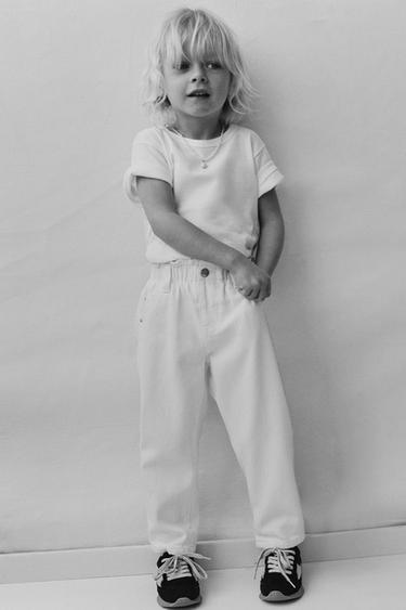 PAPERBAG JEANS WITH HEART POCKETS - White by Zara