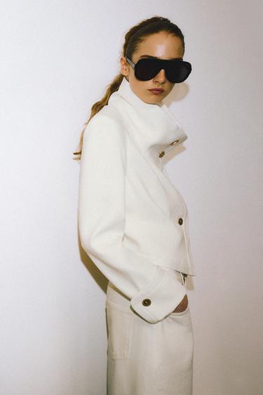 Zara {名称} - {颜色}