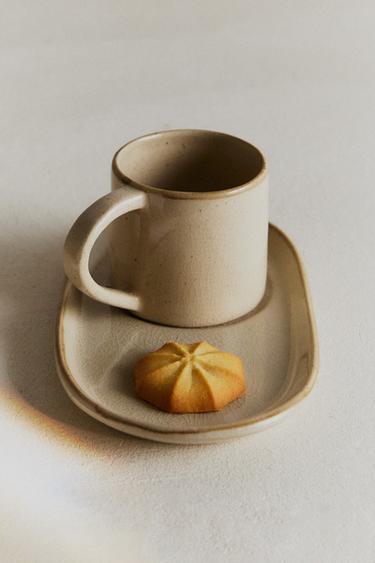 STONEWARE MUG AND TRAY SET - Grey / Beige by Zara
