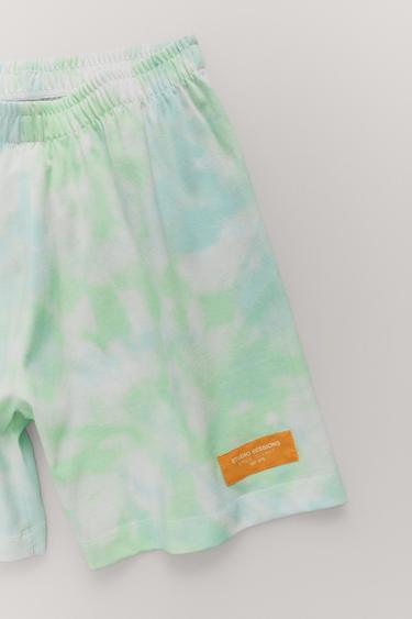 Zara {名称} - {颜色}