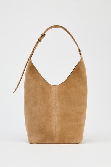 LEATHER MAXI BUCKET BAG WITH HANDLE DETAIL - SAND/BROWN by Zara