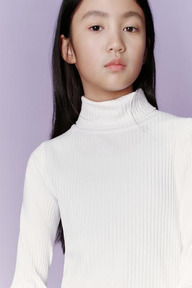 RIBBED TURTLENECK T-SHIRT - White by Zara