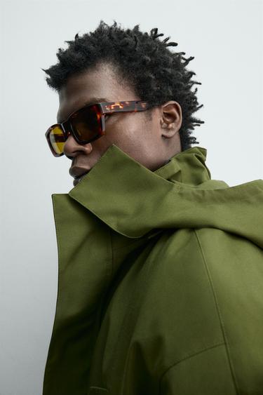 Zara {名称} - {颜色}