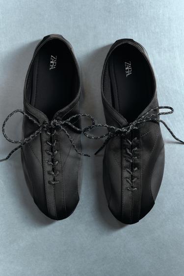 LACE-UP SPORTY BALLET FLATS - Black by Zara