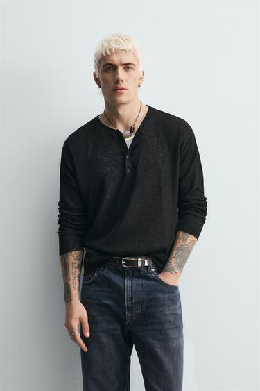 KNIT T-SHIRT WITH BUTTONED COLLAR - Black by Zara