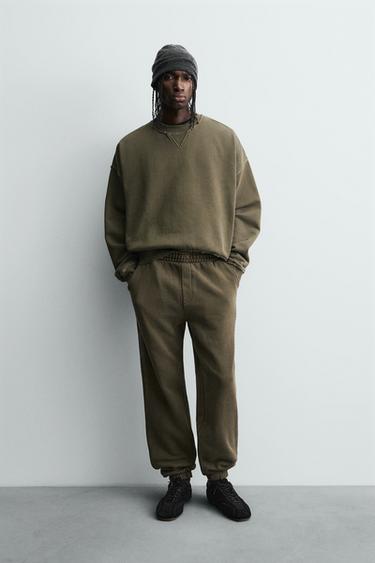 Zara {名称} - {颜色}