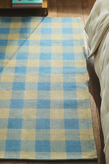 COTTON RUG WITH SQUARES - Blue by Zara
