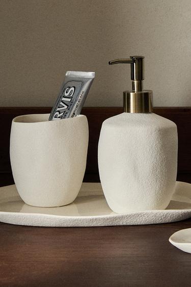TEXTURED BATHROOM ACCESSORY SET - Blue by Zara