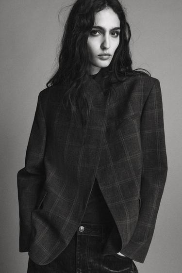 Zara {名称} - {颜色}