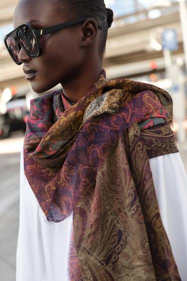 Zara {名称} - {颜色} - 0 图片