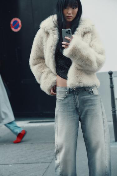 SHORT FAUX FUR COAT WITH TOGGLES - Light beige by Zara