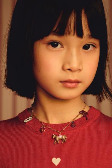 Zara {名称} - {颜色}