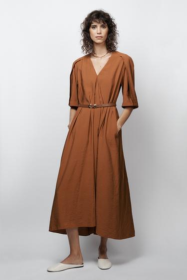 Zara {名称} - {颜色}