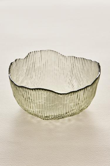 GLASS BOWL WITH RAISED DESIGN - Green by Zara