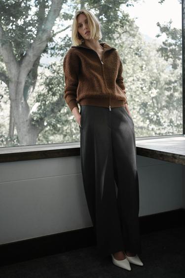 Zara {名称} - {颜色}