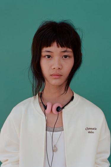 Zara {名称} - {颜色}