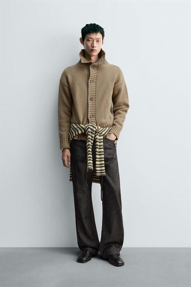 Zara {名称} - {颜色}