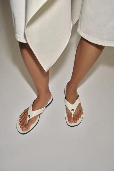 FLAT LEATHER SANDALS - White by Zara