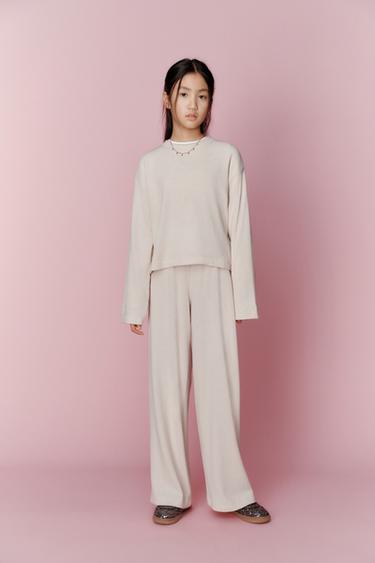 Zara {名称} - {颜色}