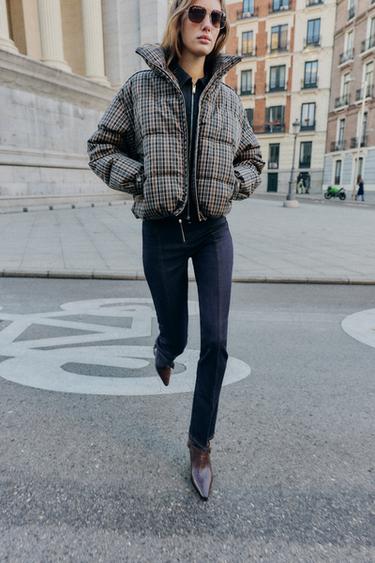 Zara {名称} - {颜色}