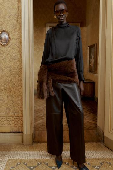 SATIN BLOUSE WITH SHOULDER BUTTONS - Black by Zara