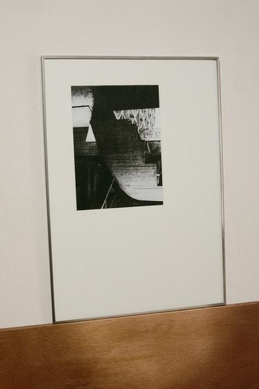 SILVER PHOTO FRAME WITH INTERCHANGEABLE PASSE-PARTOUT - Silver by Zara