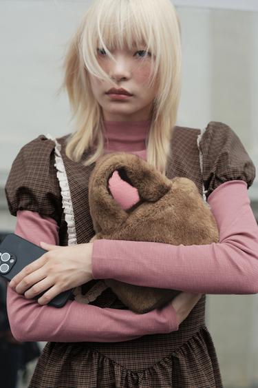 FAUX FUR MINI BUCKET BAG - Beige by Zara