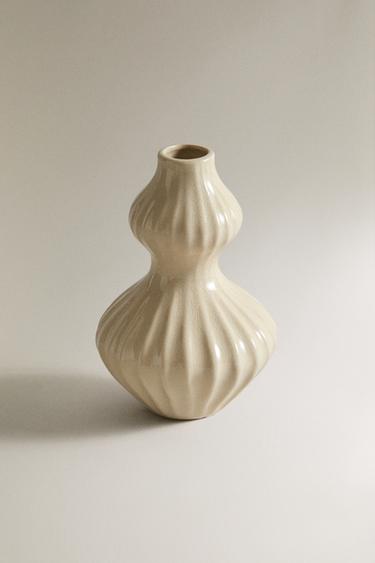 SMALL ENAMELLED STRIPED CERAMIC VASE - Cream by Zara