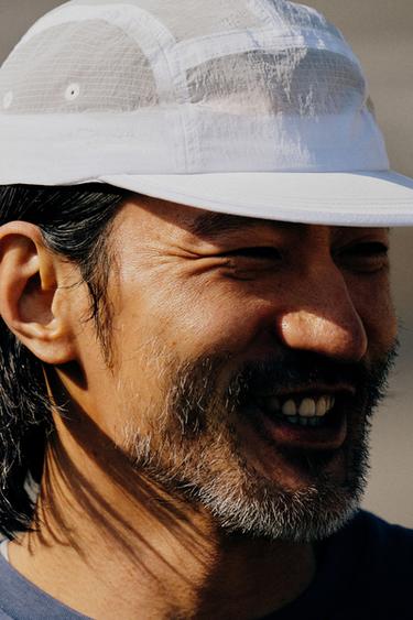 Zara {名称} - {颜色}