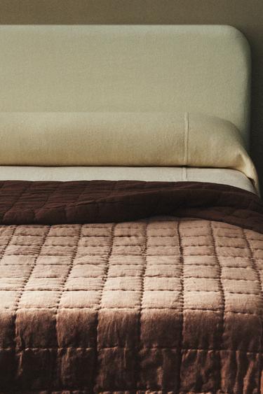 CHECK VELVET QUILT - Pink by Zara