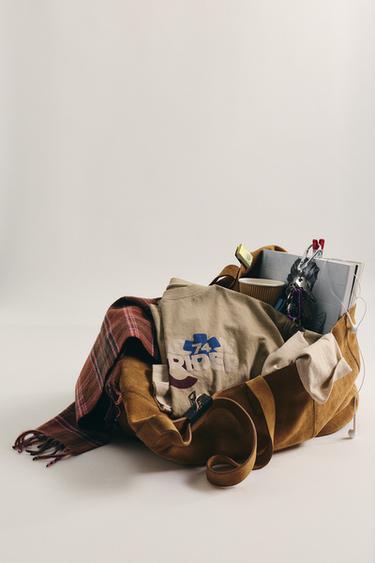 Zara {名称} - {颜色}