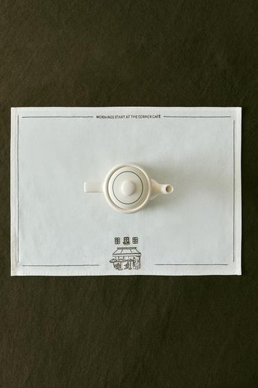 Zara {名称} - {颜色}