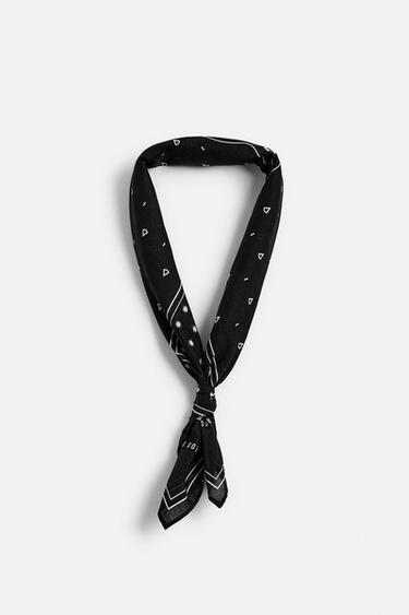 CONTRAST PRINT BANDANA - Black by Zara