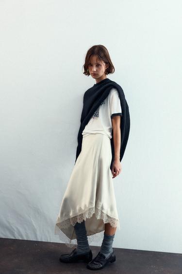 Zara {名称} - {颜色}