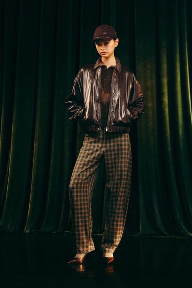 Zara {名称} - {颜色}