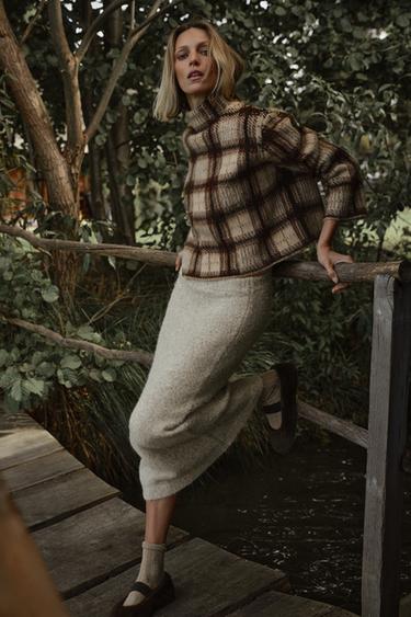 Zara {名称} - {颜色}