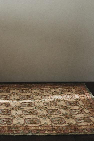 FLORAL PRINT JUTE RUG - Pink by Zara