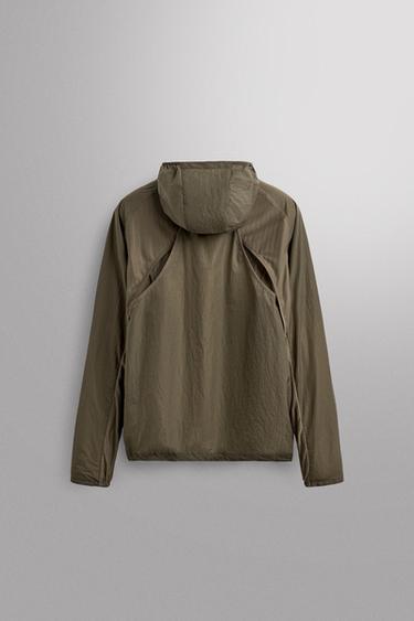 Zara {名称} - {颜色}
