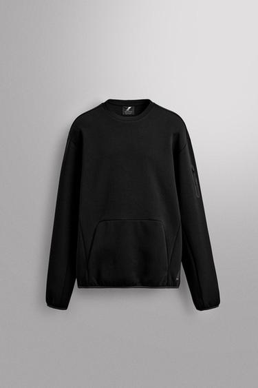 TECHNICAL CREW NECK SWEATSHIRT - Black by Zara